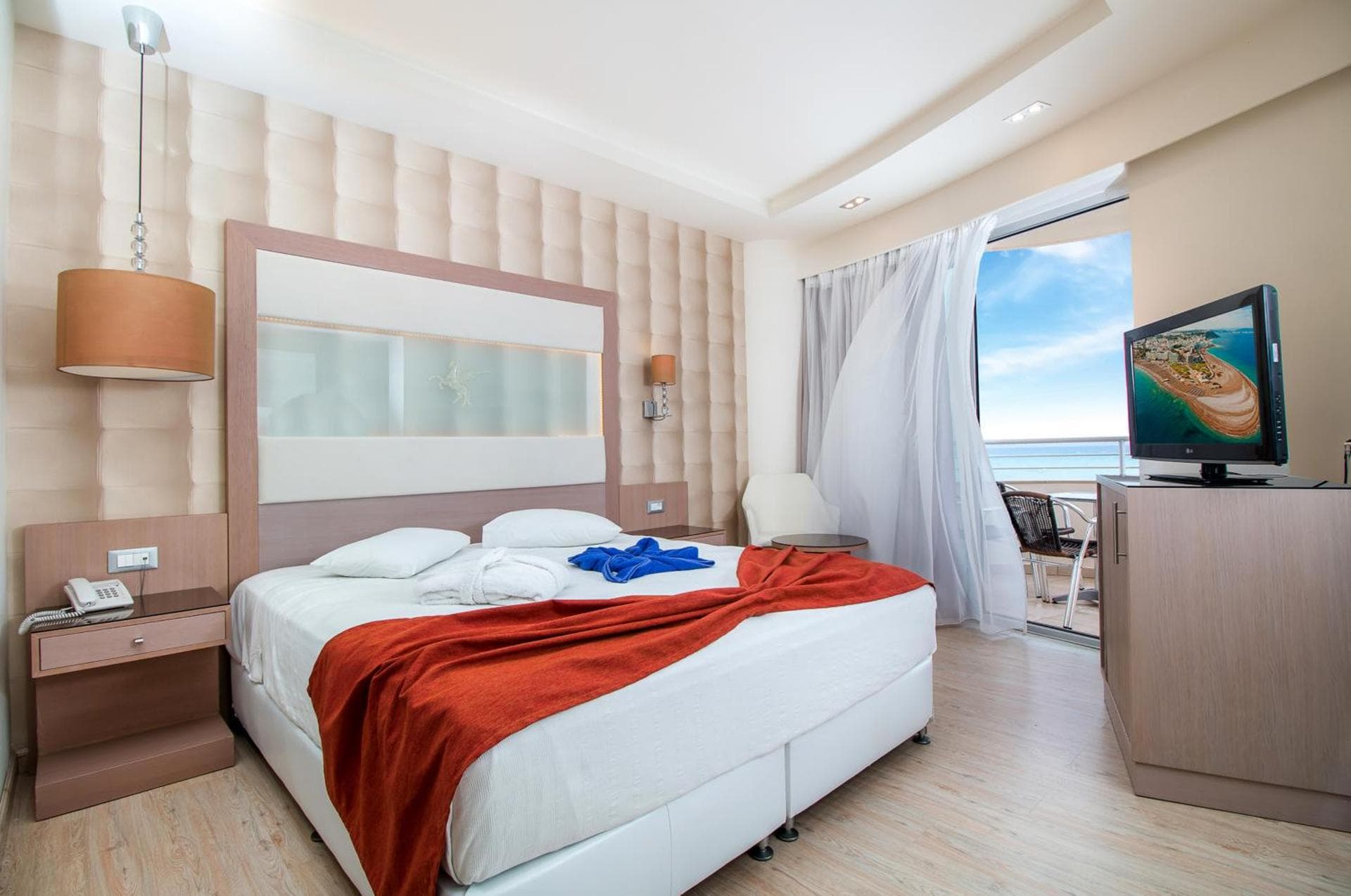 Deluxe Sea View
