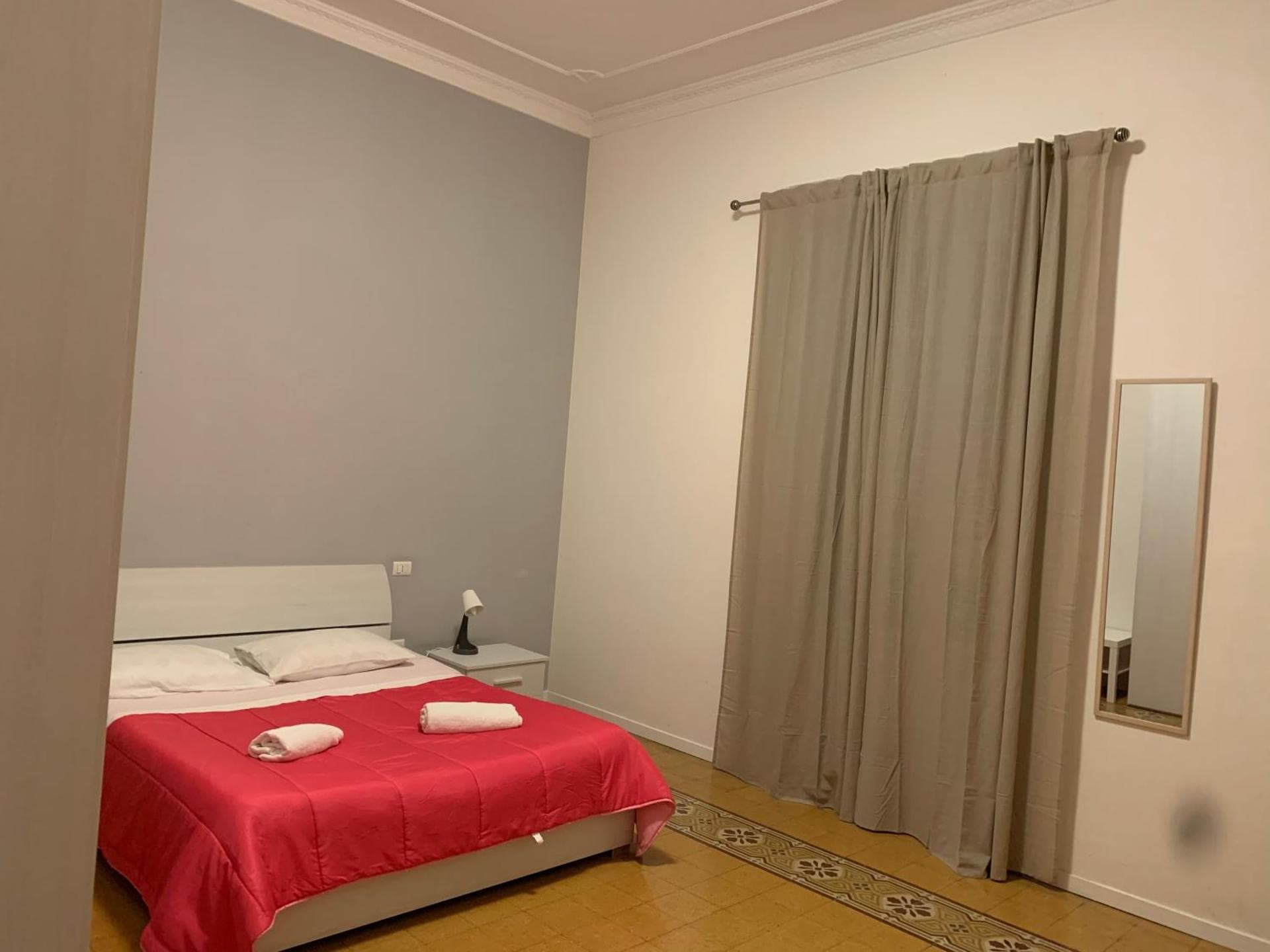 Deluxe Room (2 Adults + 1 Child)