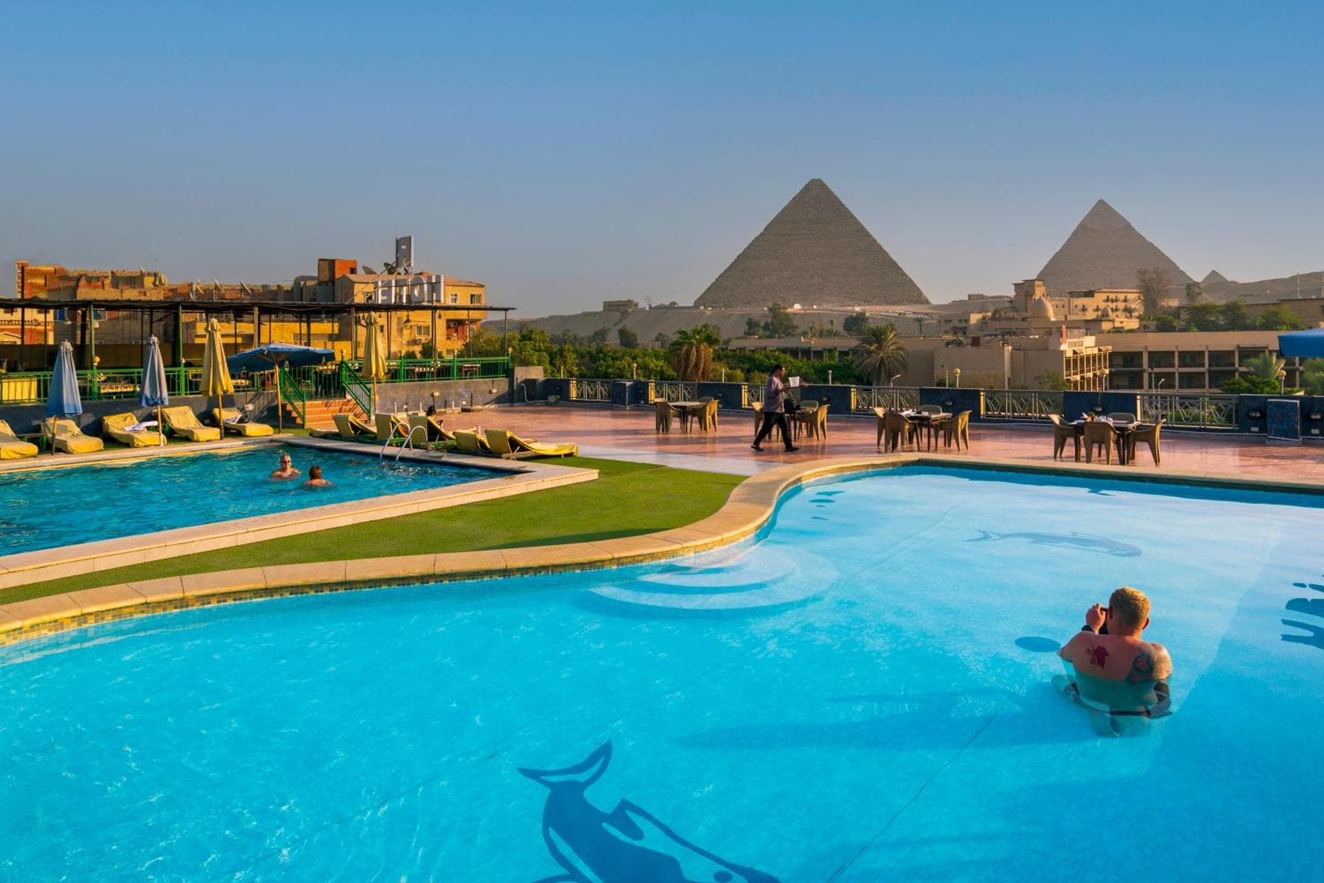 REGENCY PYRAMIDS HOTEL