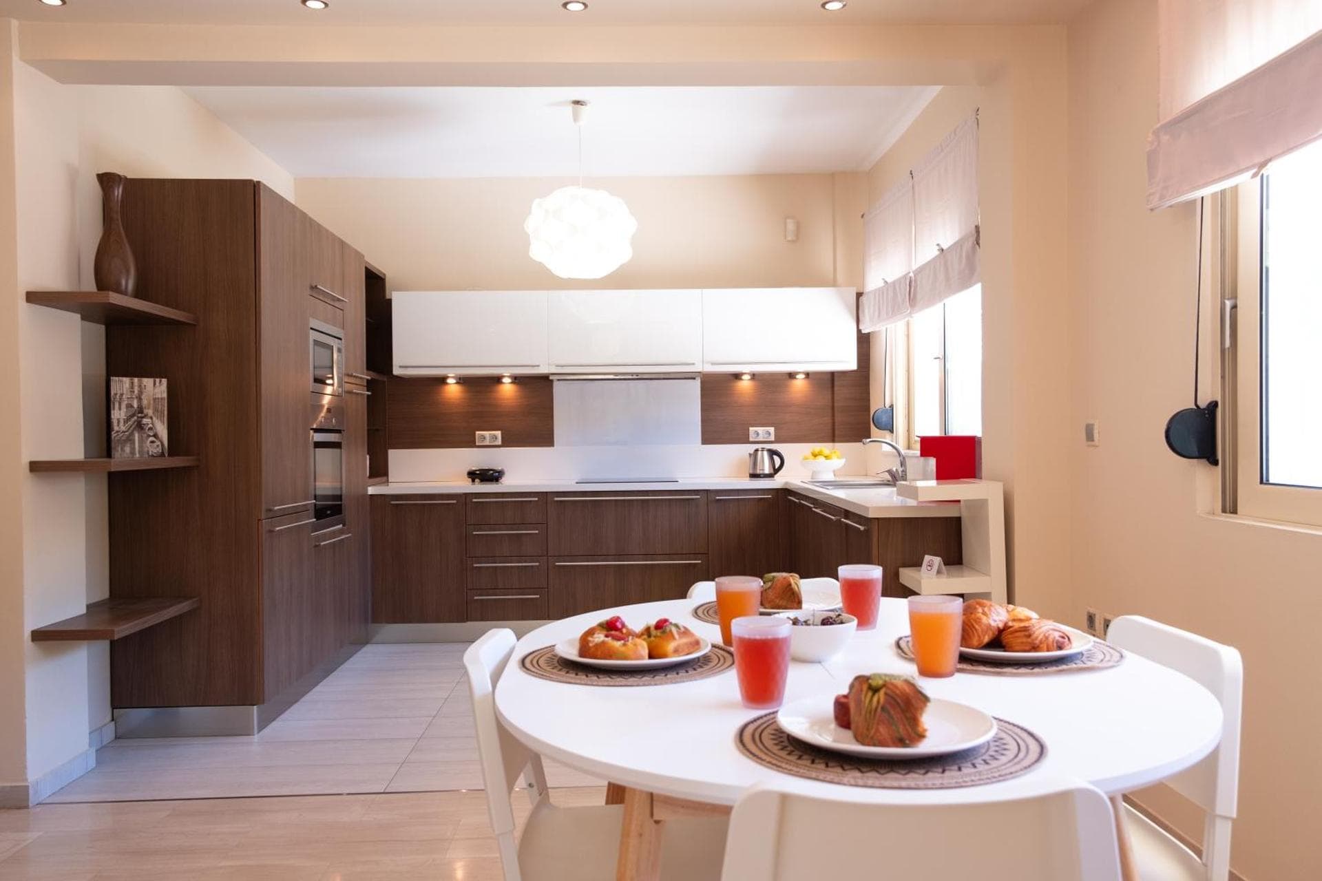 T122 RESIDENCE