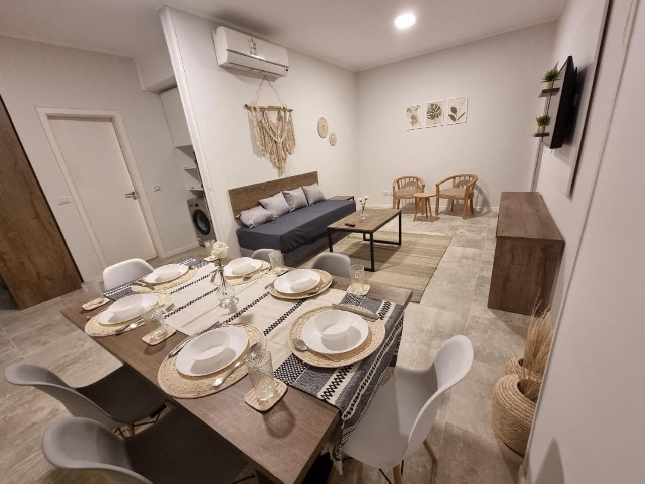 Superior Apartment