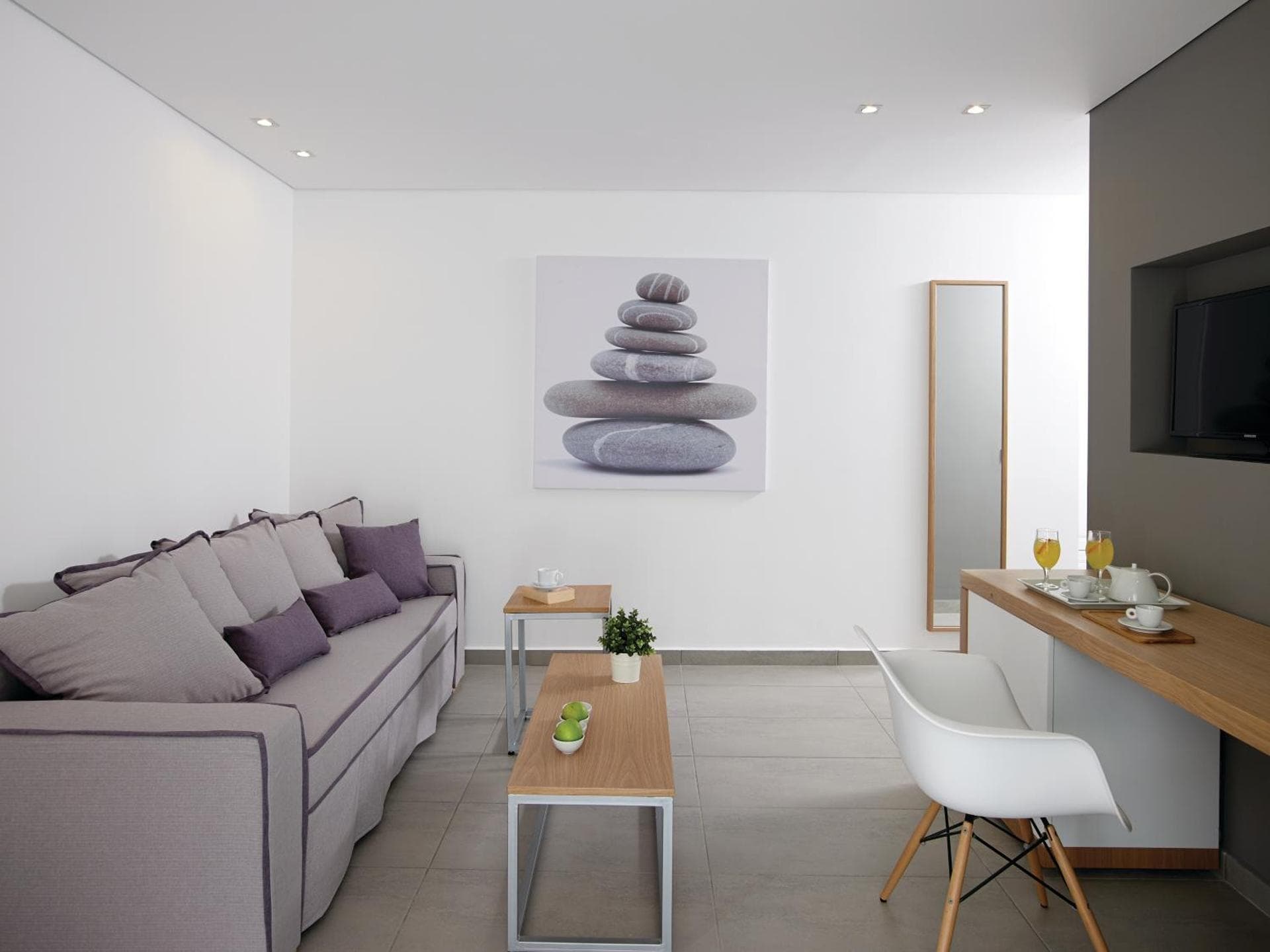 Superior One Bedroom Suite Inland View