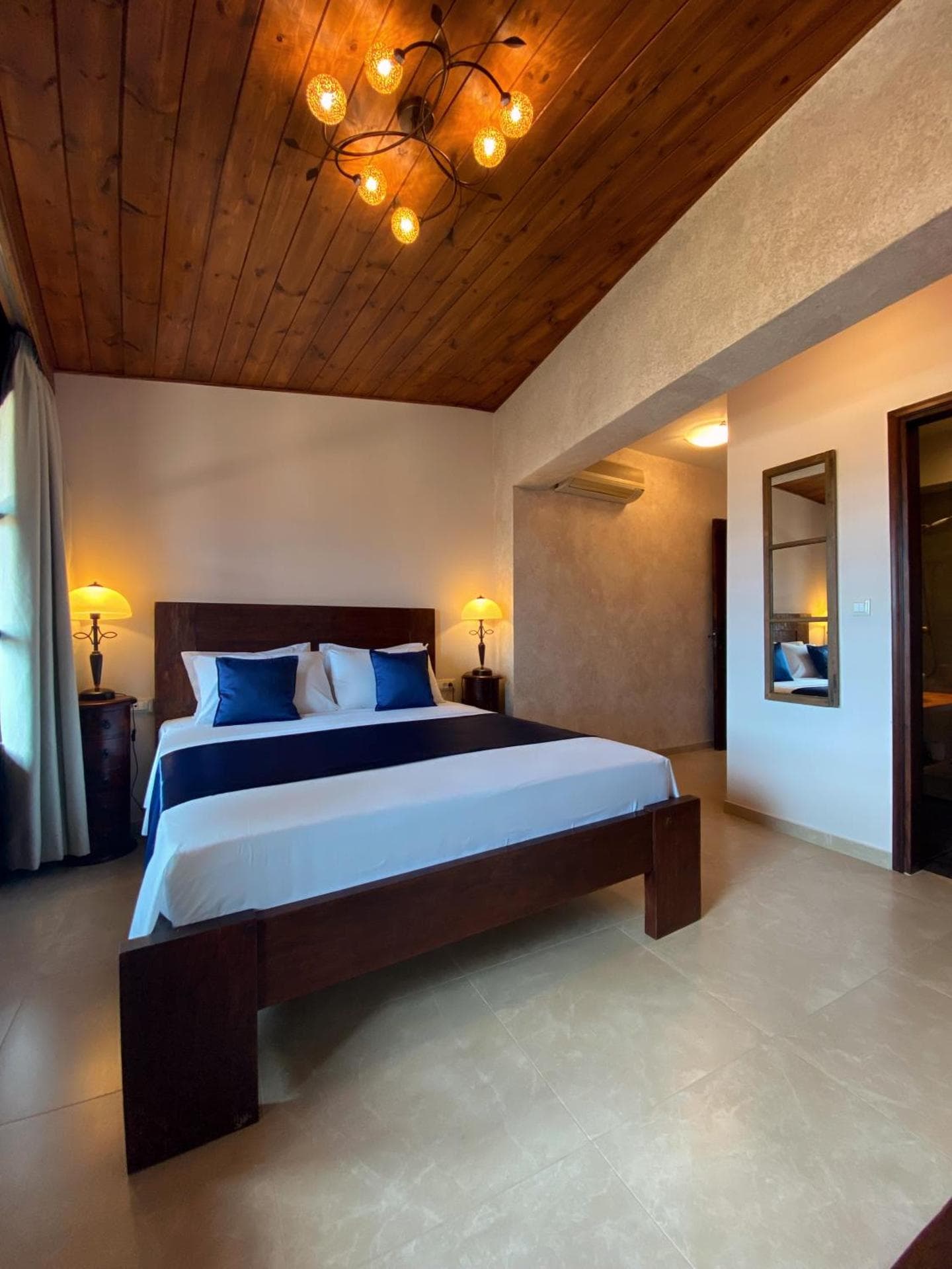 Double Room (with view over the old city and courtyard)