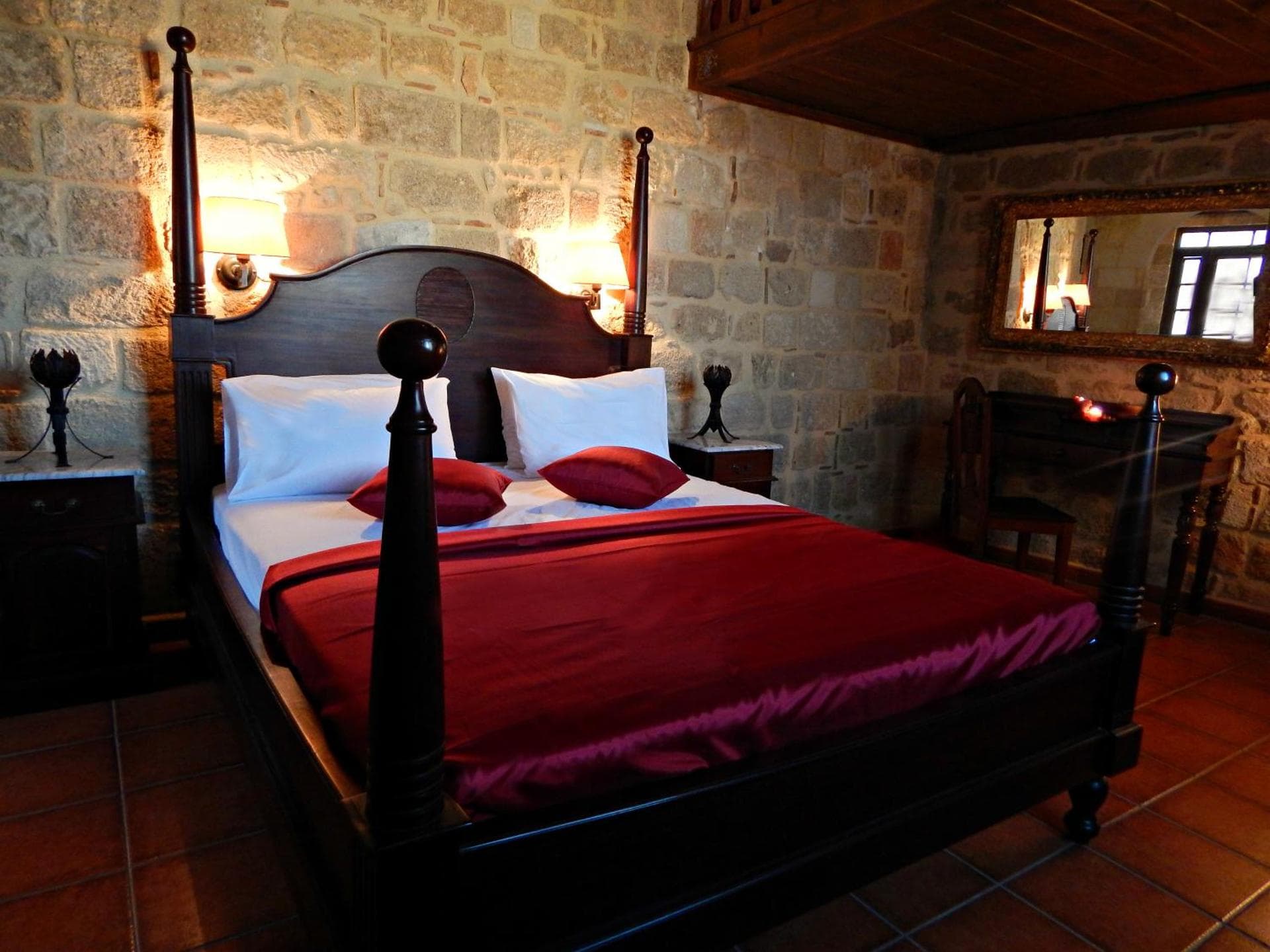 Superior Medieval Suite (Annex Building)