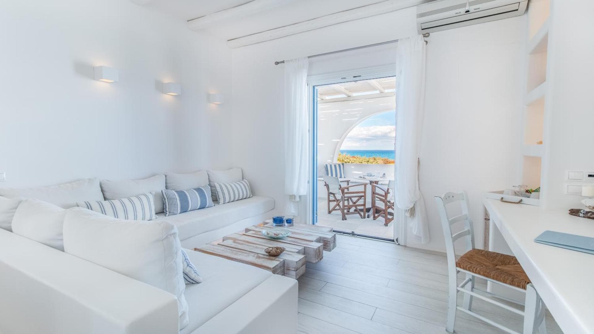 Deluxe Junior Suite