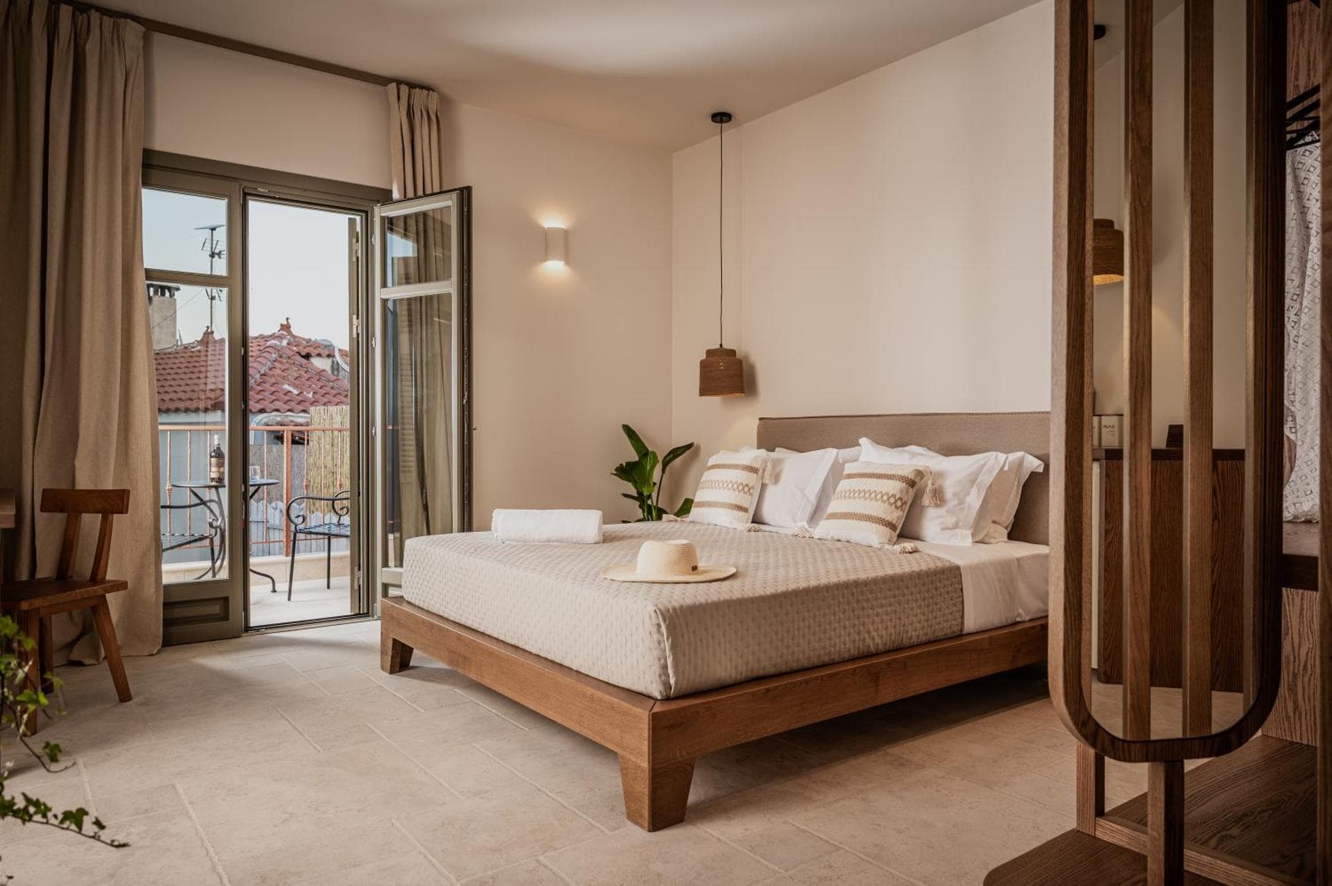 JUNO Collection Residences