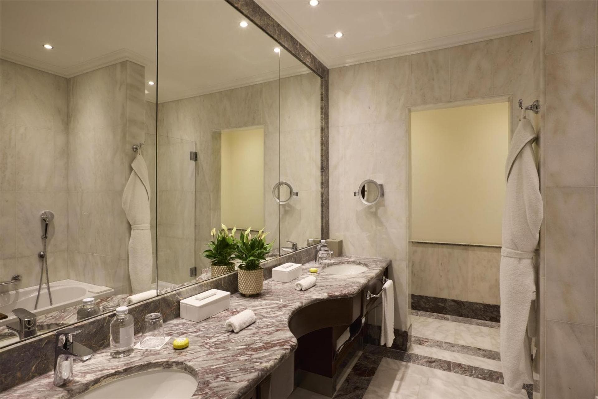 Junior Suite Piazza View