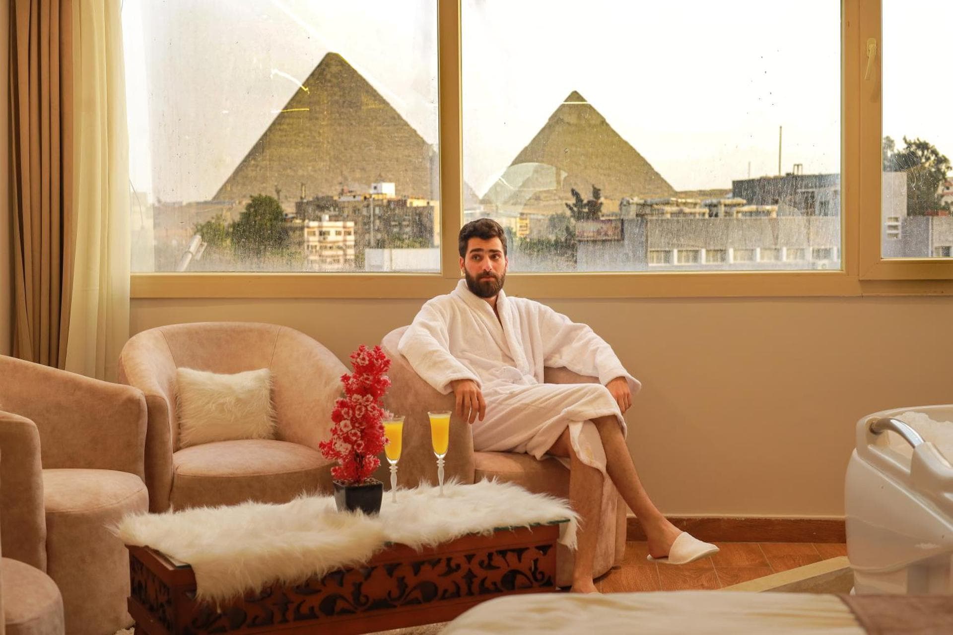 THE MUSE PYRAMIDS INN HOTEL