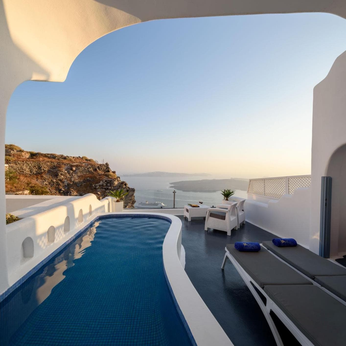 Suite with Plunge Pool and Spa Bath