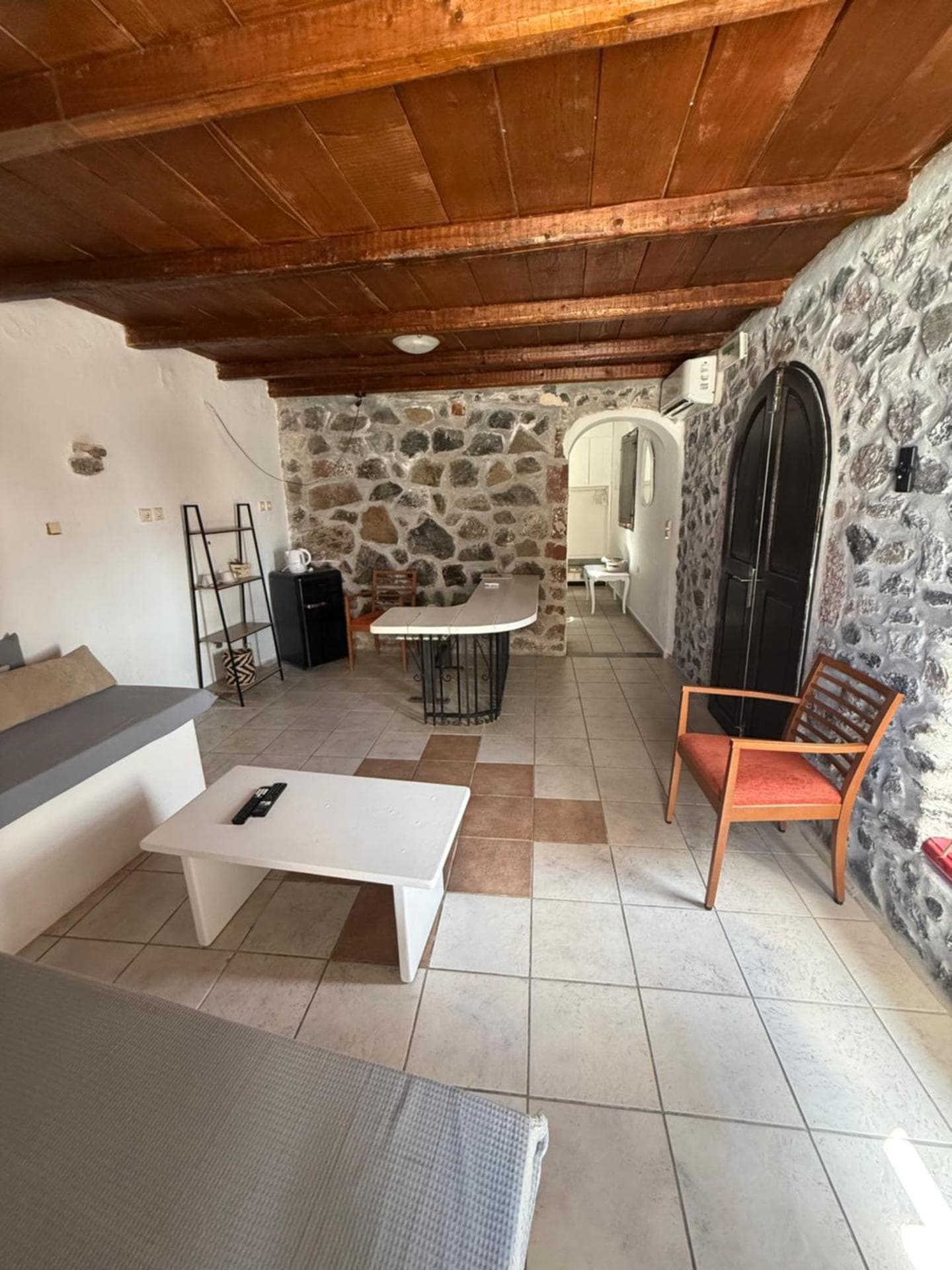 TRADITIONAL SUITE WITH CALDERA VIEW & SHARED POOL
