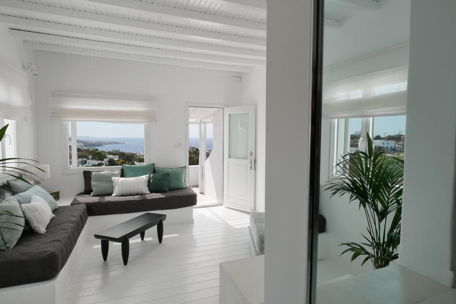 Suite Sea view with Outdoor Jetted Hot Tub