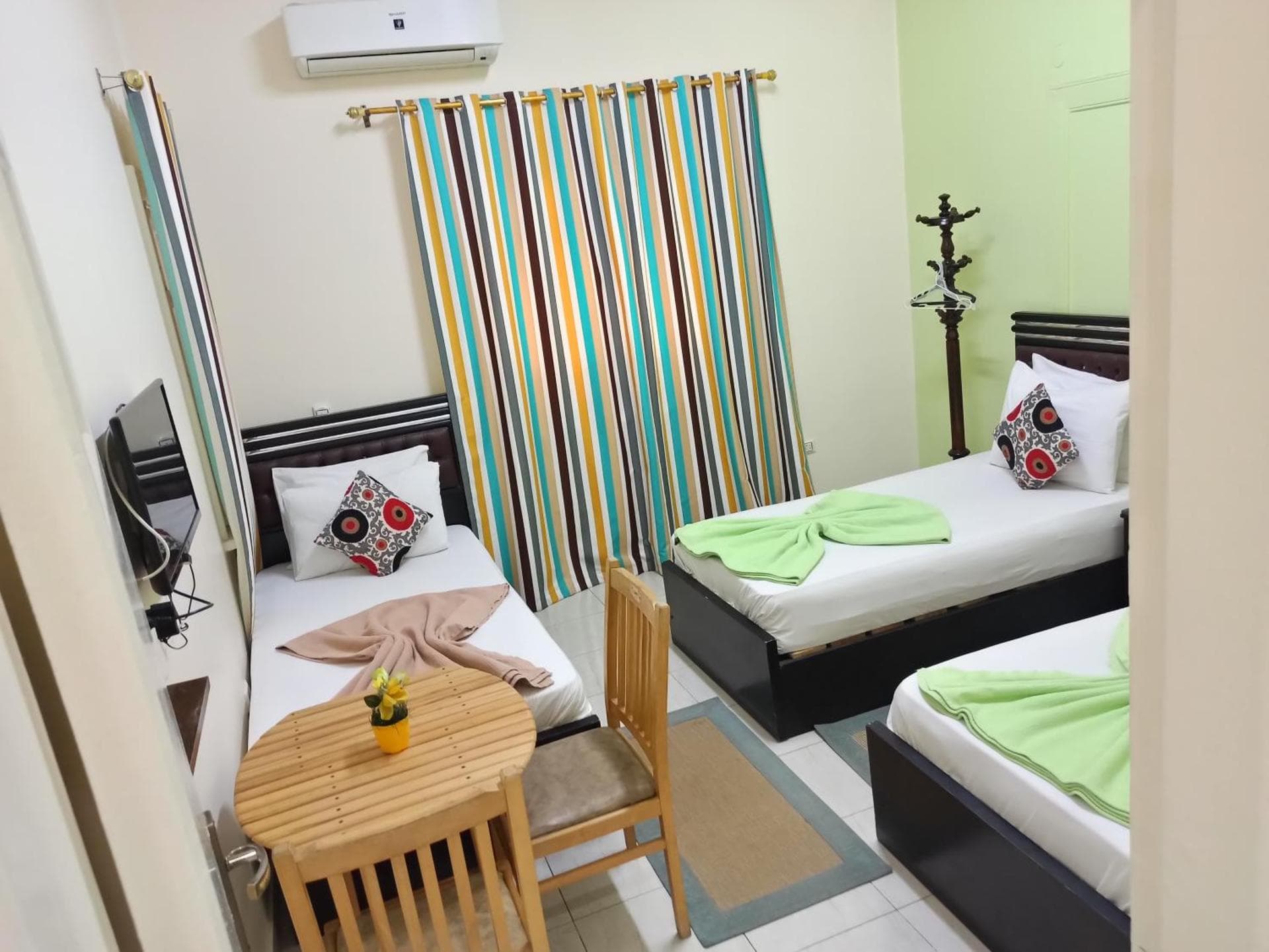 Triple Room with Private External Bathroom