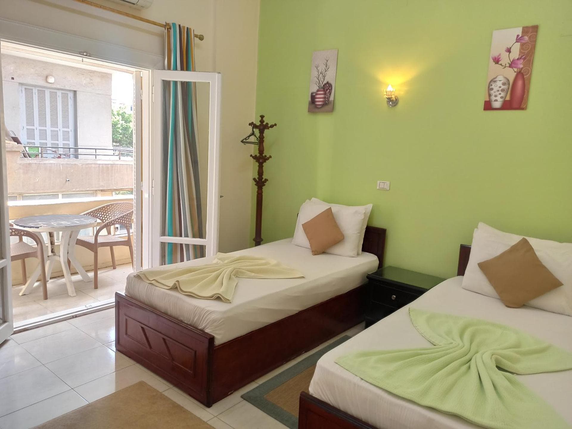 Double Room with Shared Bathroom