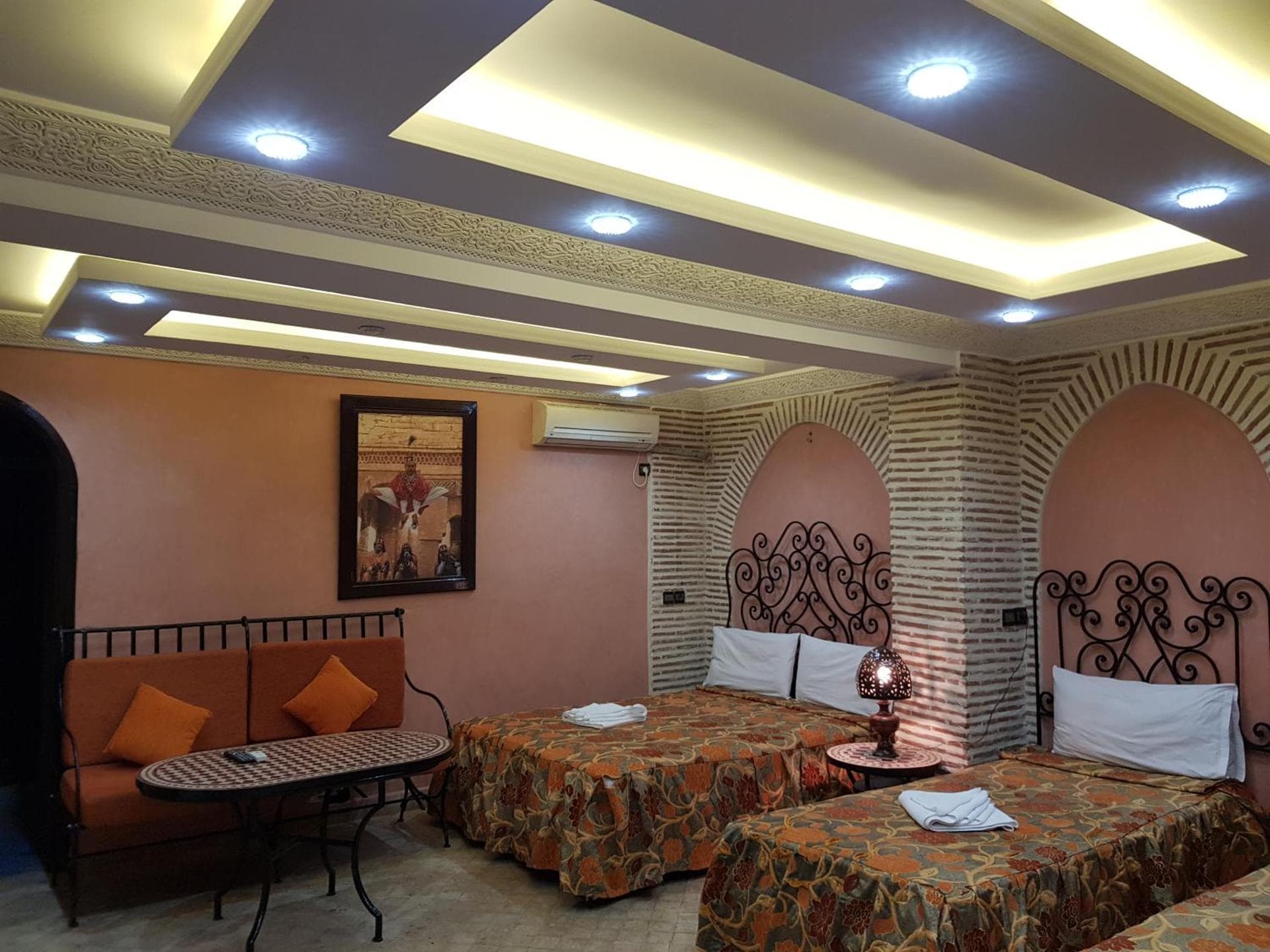HOTEL SALSABIL