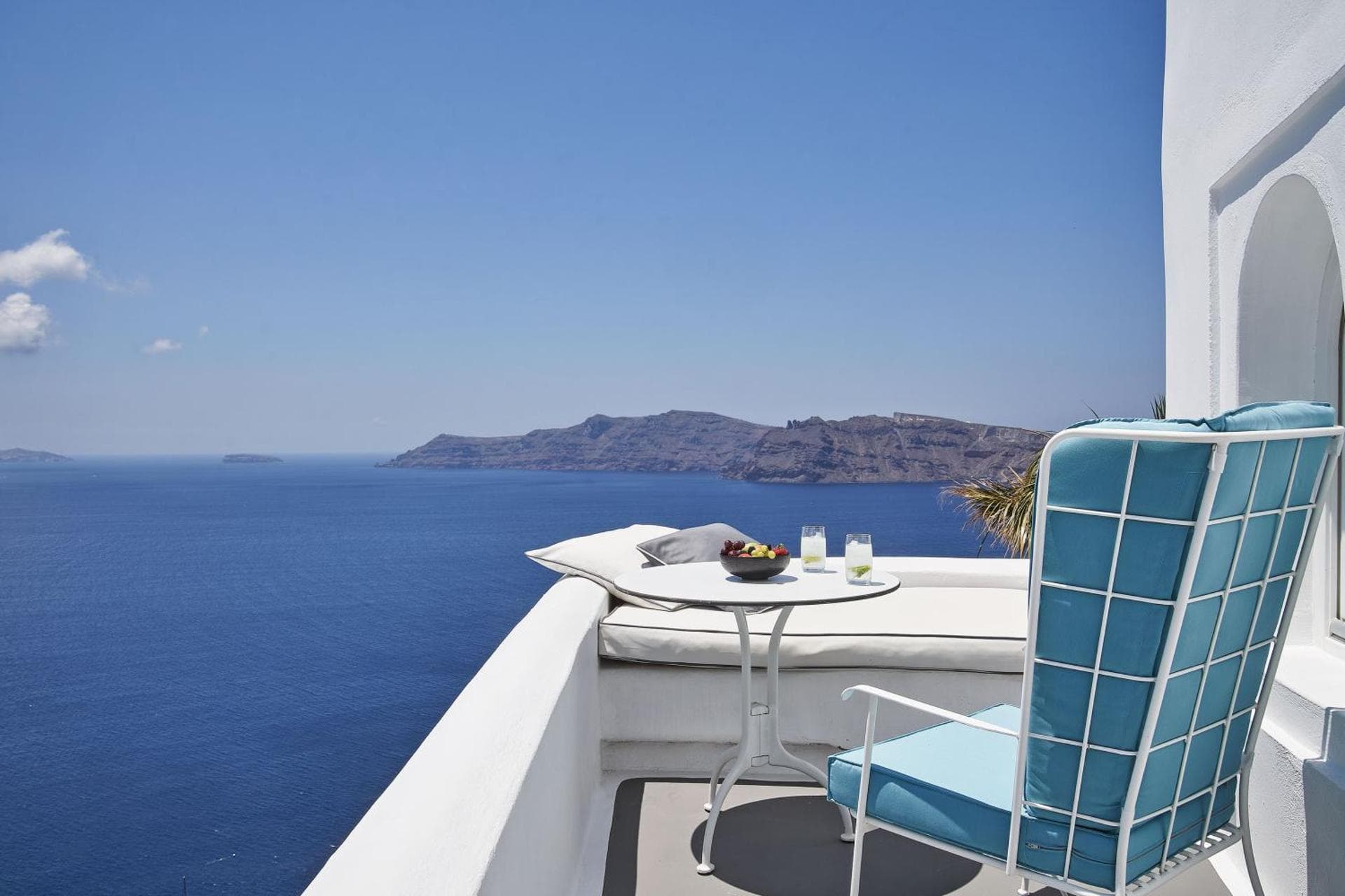 Superior Suite with Caldera View