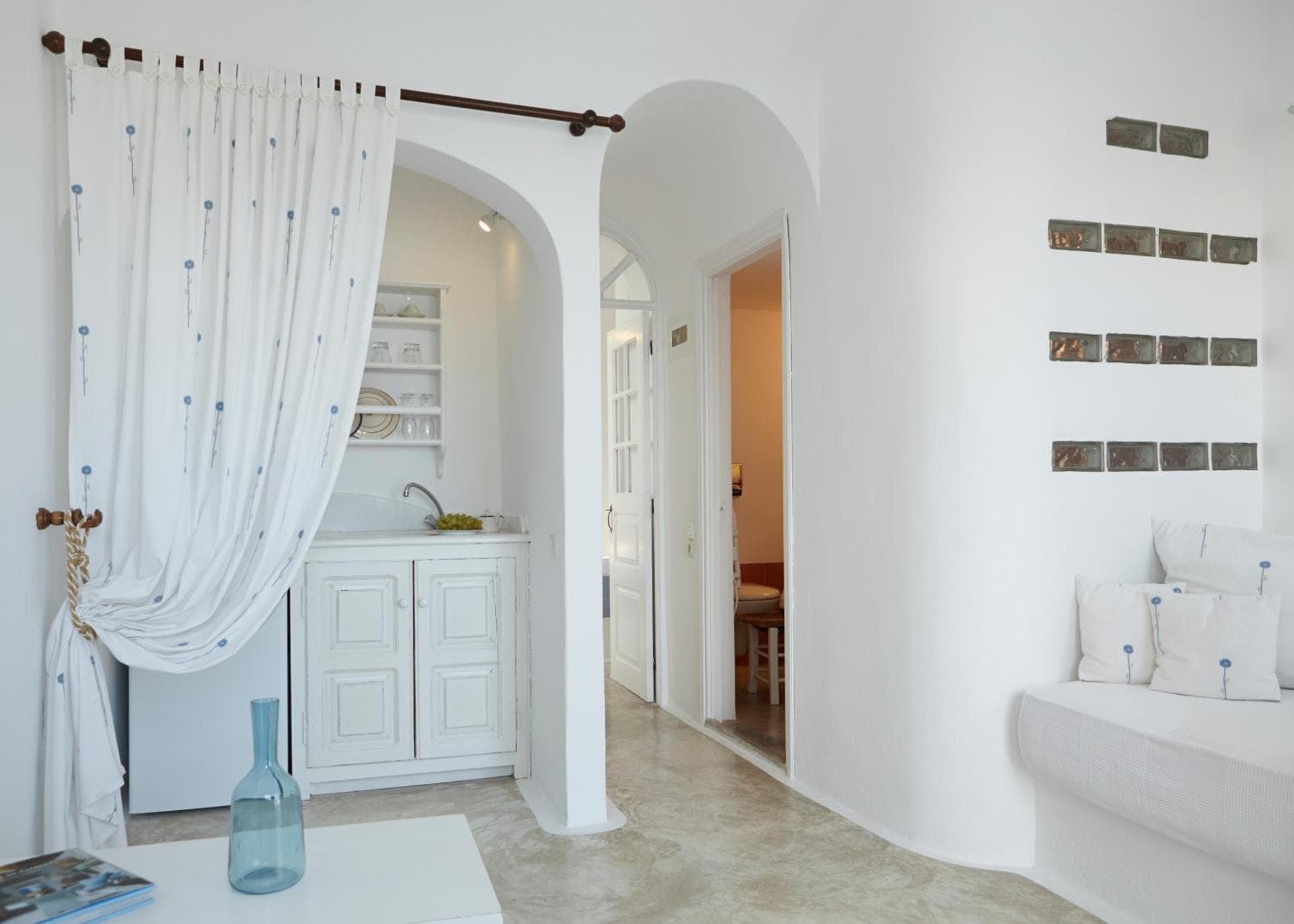 Standard Apartment with Caldera View