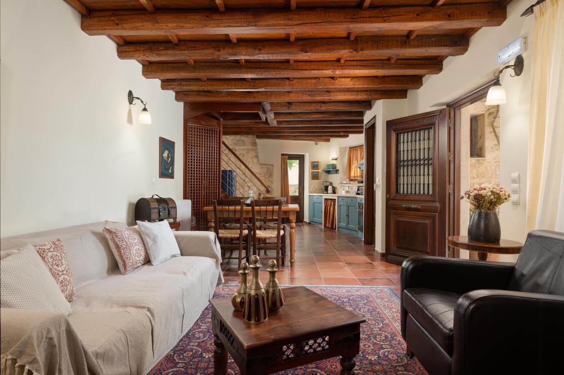 Traditional House - Avra
