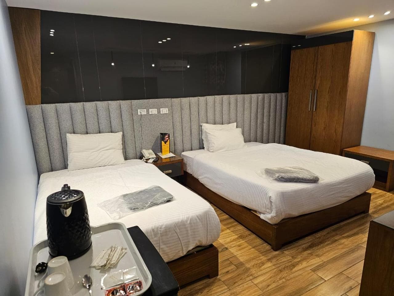 ROYAL GARDEN HOTEL & RESTAURANT