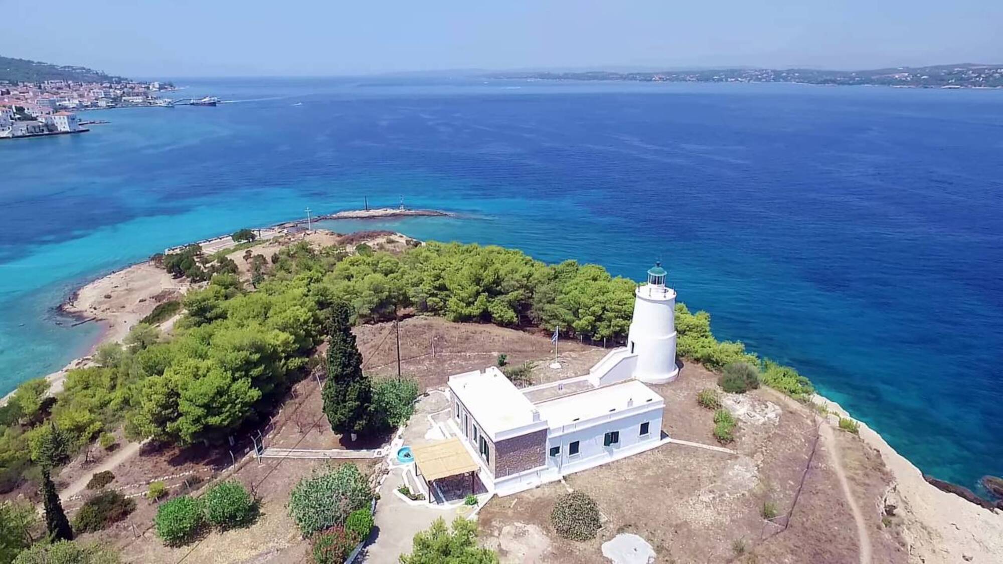 Σχετικά με τον Φάρο των Σπετσών