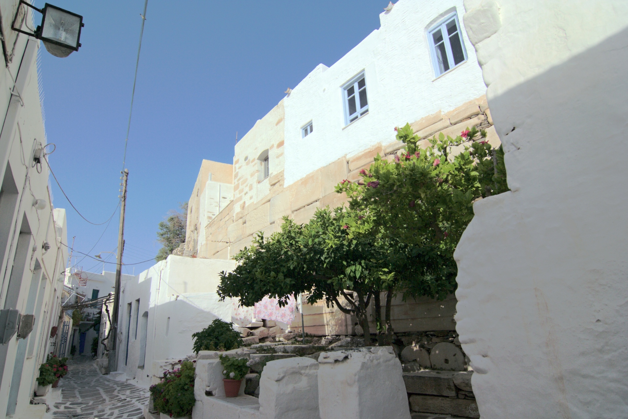 The castle of Parikia town