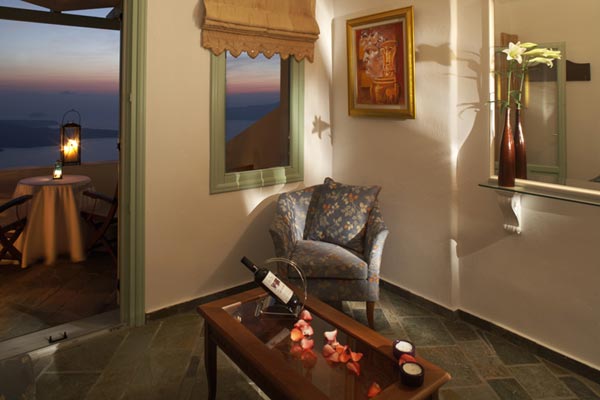 IONIS HOTEL