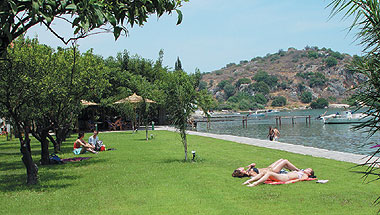 PAOLA BEACH