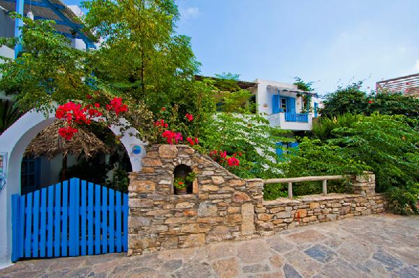 AGATHONISSI ROOMS TO LET