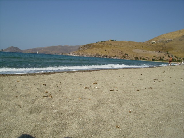aulwnas beach