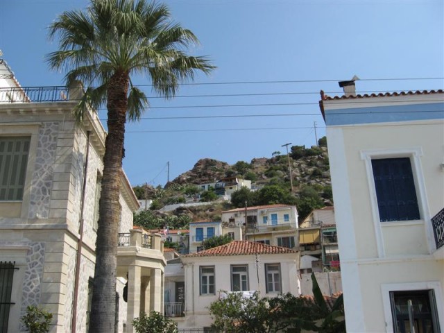 Poros
