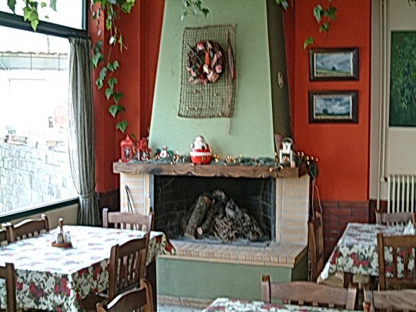 tavern pithari