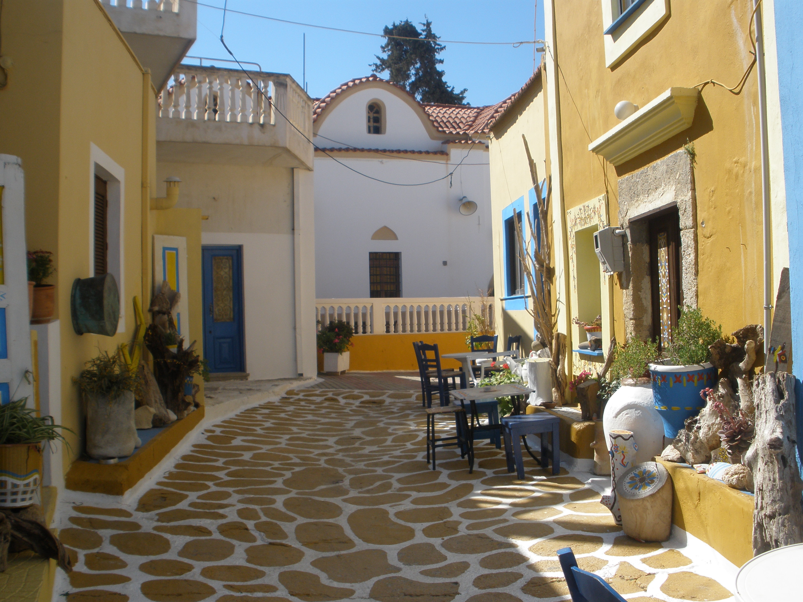 fanes by loukas